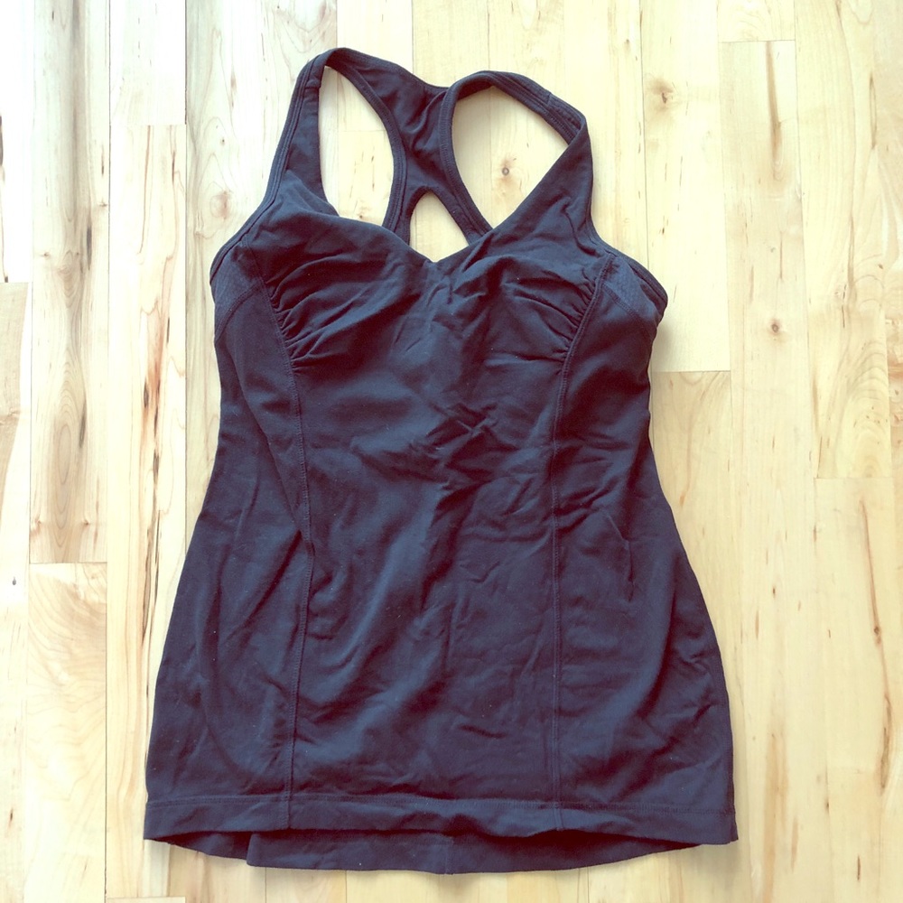 Black lululemon tank
